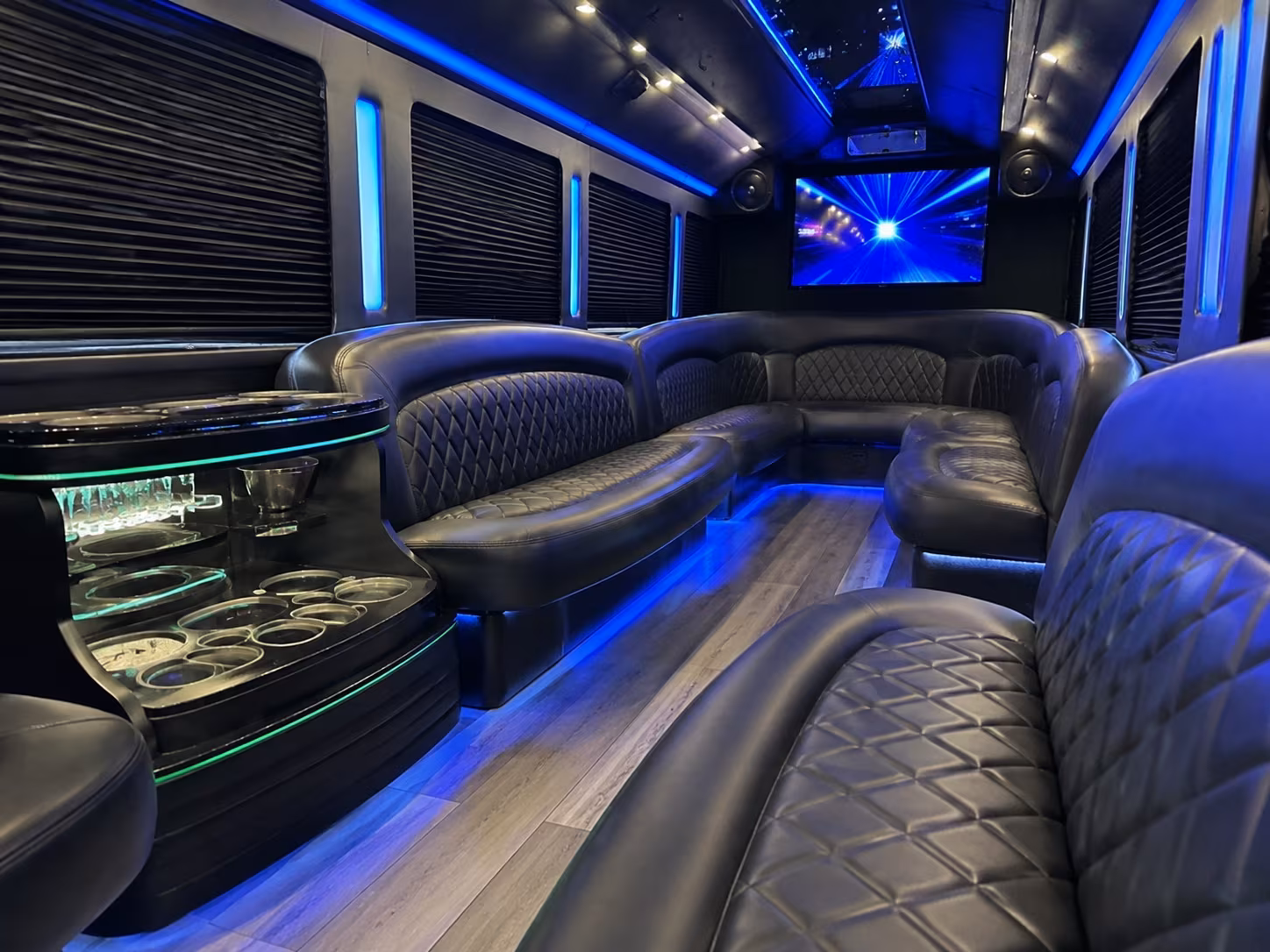Bossier City Winery Tour & Pub Crawl Transportation