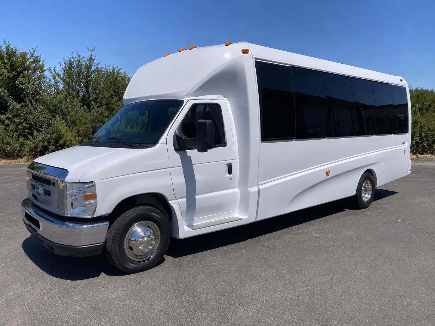 Shreveport Prom & Homecoming Transportation party bus exterior